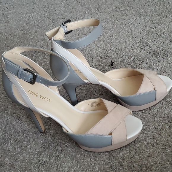 NWOT Nine West Heels - Picture 9 of 17